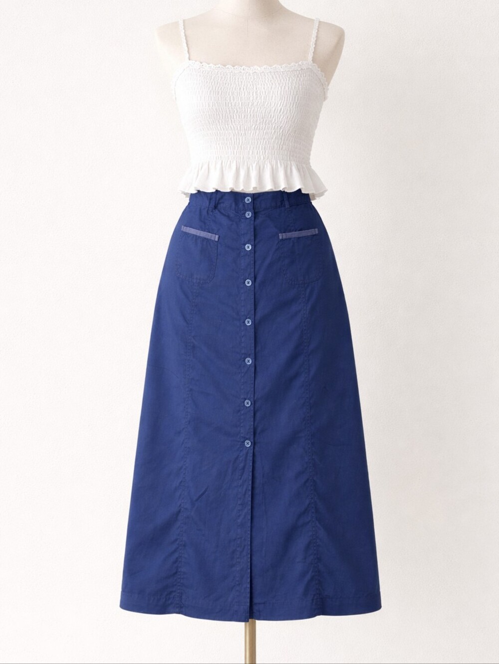 Vintage-Inspired Cotton Button-Front Midi Skirt